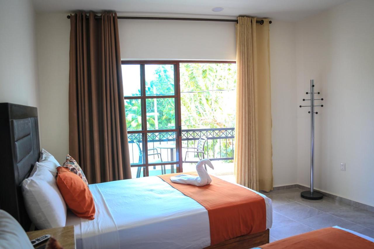 Hotel Alux Bacalar Exterior photo