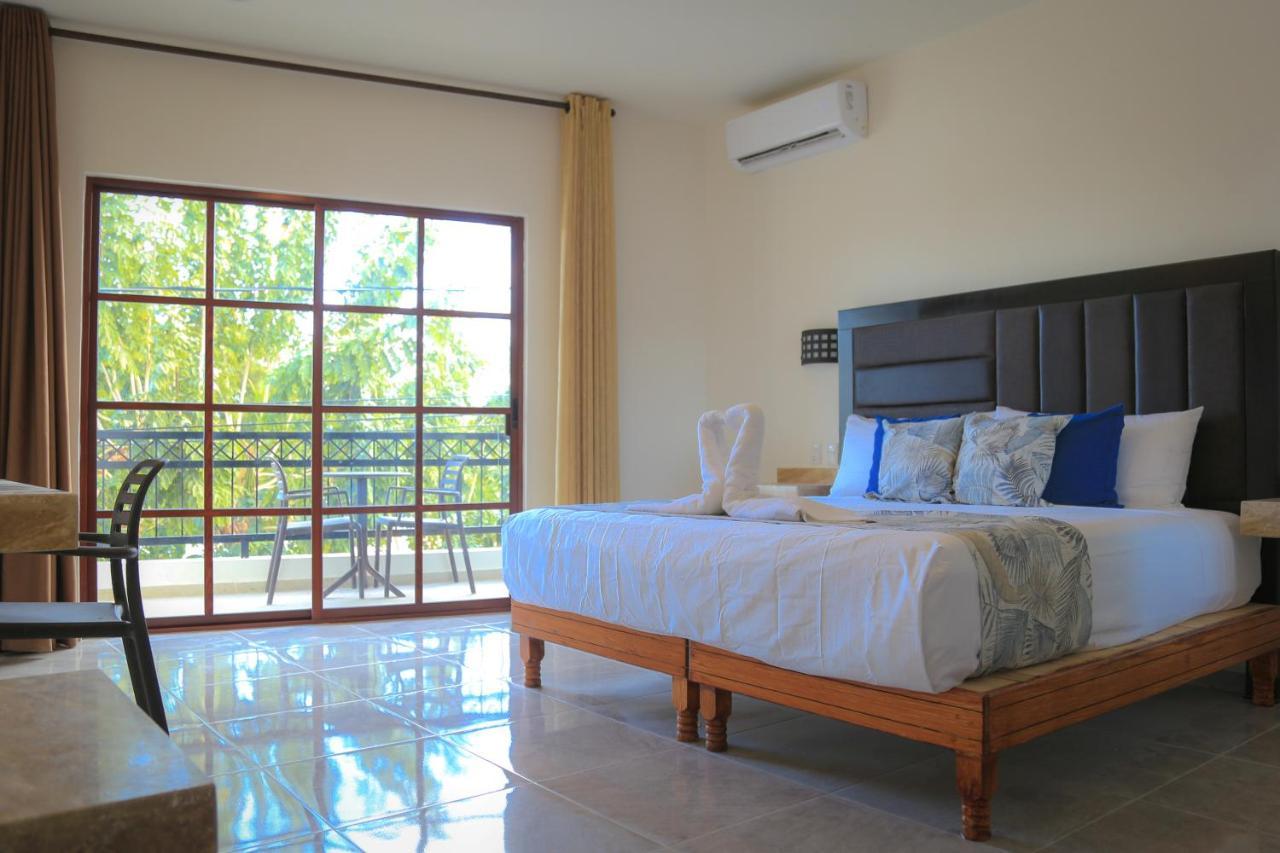 Hotel Alux Bacalar Exterior photo